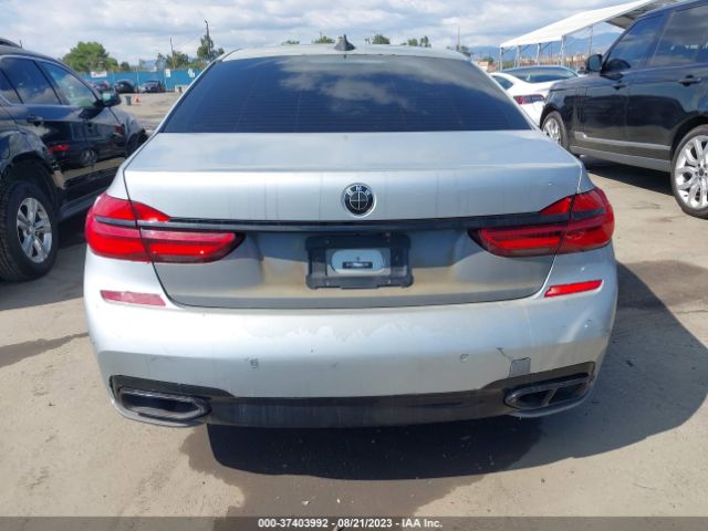 WBA7E2C52JB216292 BMW 7 Series 740i