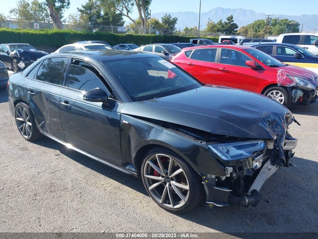 2018 AUDI A4 PREMIUM PLUS VIN: WAUENAF43JA017584