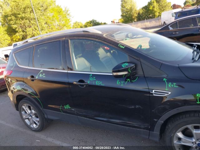 1FMCU9J92EUD50020 Ford Escape Titanium