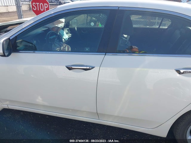 2010 ACURA TSX VIN: JH4CU2F60AC022958