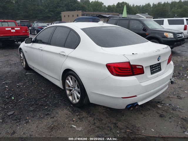 2011 BMW 528I VIN: WBAFR1C56BC746531