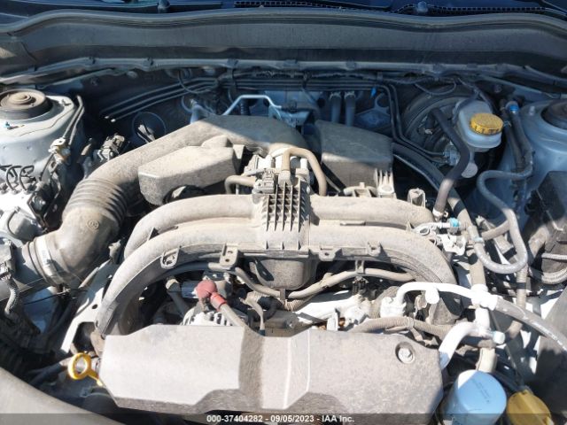 JF2SJAEC4JH485858 Subaru Forester Premium