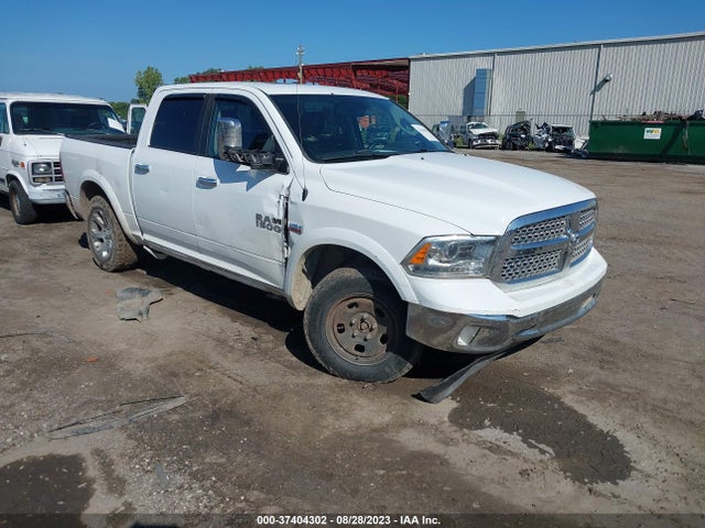 RAM 1500 Laramie 2015 1C6RR7NT1FS587841 main image