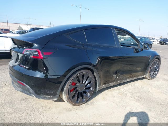 7SAYGDEF4NF447557 Tesla Model Y Performance