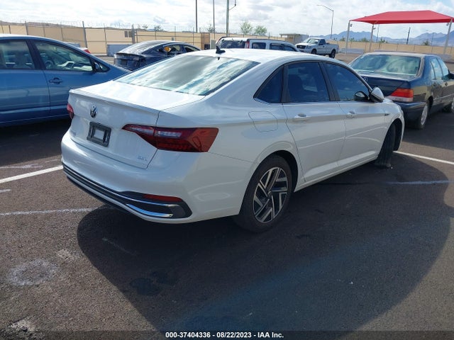 3VWGM7BU6NM015664 Volkswagen JETTA SEL