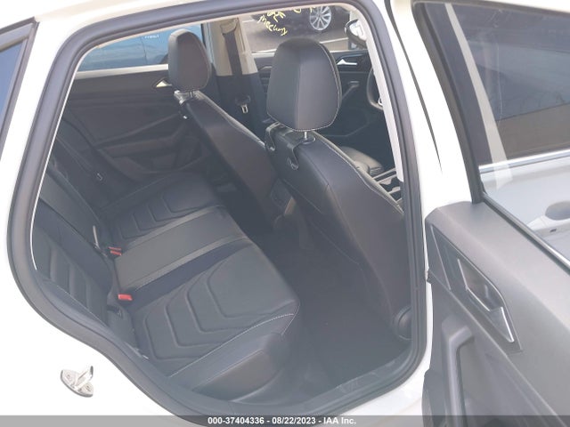 3VWGM7BU6NM015664 Volkswagen JETTA SEL