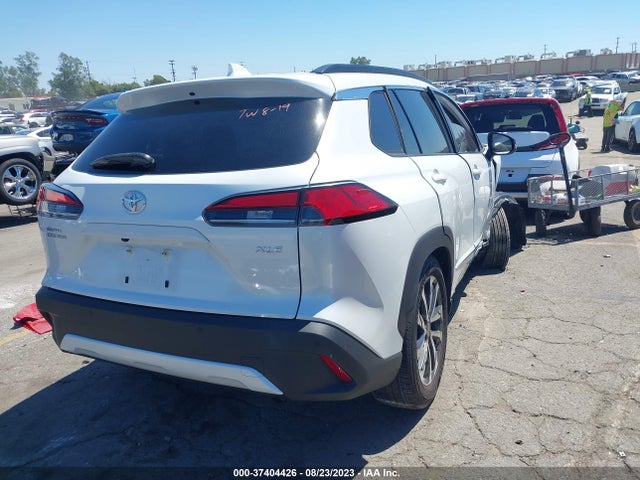 Toyota Corolla Cross Xle 2023 7MUDAAAG3PV038903 Image 4