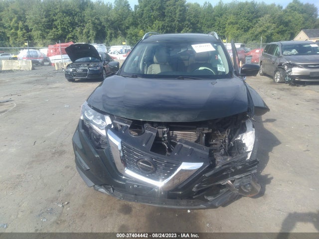 2018 NISSAN ROGUE SL VIN: 5N1AT2MV2JC714477