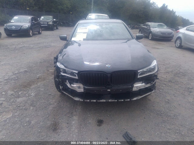 BMW 7 Series 750i Xdrive 2018 WBA7F2C55JG424134 Image 4