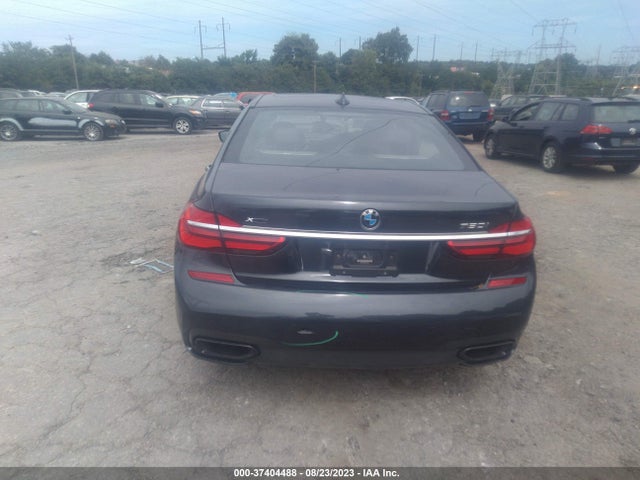 BMW 7 Series 750i Xdrive 2018 WBA7F2C55JG424134 Image 8