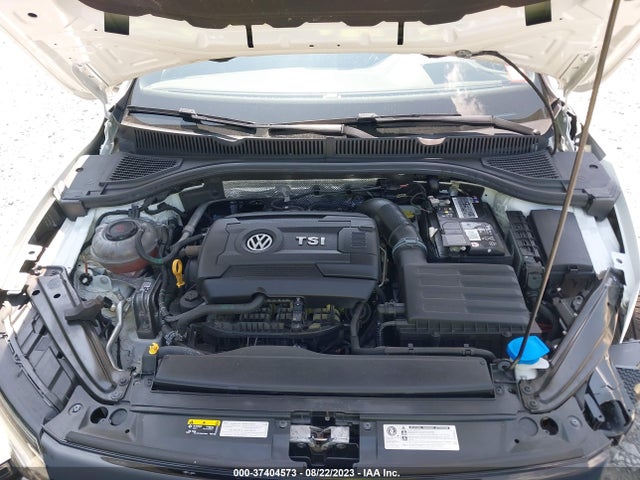3VW6T7BU7KM236006 Volkswagen Jetta Gli S