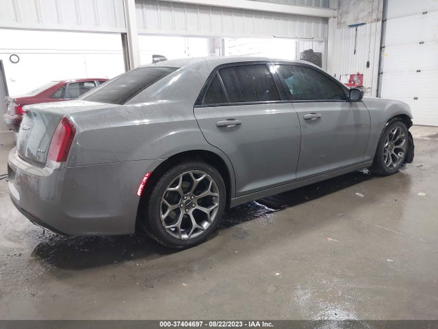 2C3CCAAG5JH340302 Chrysler 300 Touring