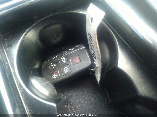 2018 JAGUAR F-PACE SADCS2FX3JA280231 Photo 10