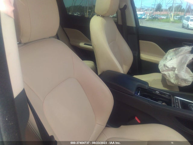 2018 JAGUAR F-PACE SADCS2FX3JA280231 Photo 4