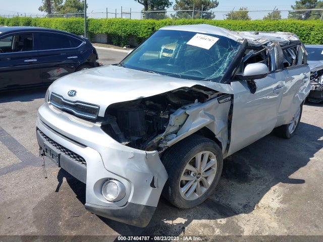 KIA SOUL + 2017 KNDJP3A55H7414356 Image 2