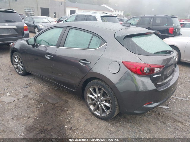 2018 MAZDA MAZDA3 5-DOOR VIN: 3MZBN1L32JM250213