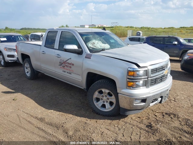 2015 CHEVROLET SILVERADO 1500 LT VIN: 1GCVKREC4FZ266469