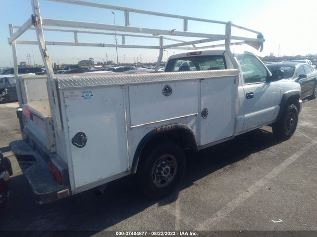 2006 GMC SIERRA 2500HD WORK TRUCK VIN: 1GDHC24U76E160953