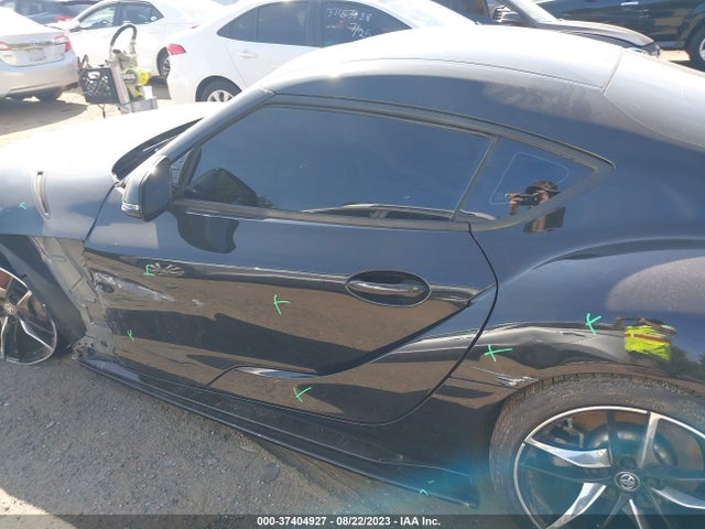 2022 Toyota Supra, VIN: WZ1DB0C06NW046137
