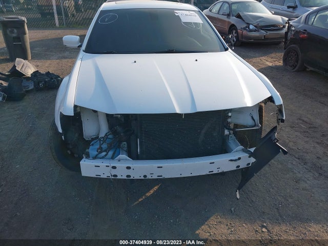 2C3CCAGG5HH585988 Chrysler 300 300s