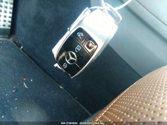 WDDUG8DB8JA416712 Mercedes-Benz S-class S 560