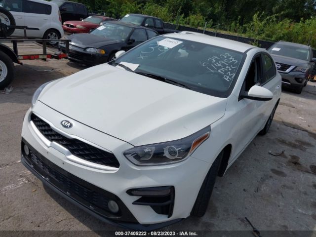 3KPF24AD2ME352345 KIA Forte Lxs