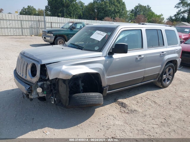 1C4NJPBA2GD774433 Jeep Patriot Sport Se