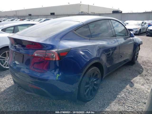 7SAYGDEE4NF351676 Tesla Model Y Long Range