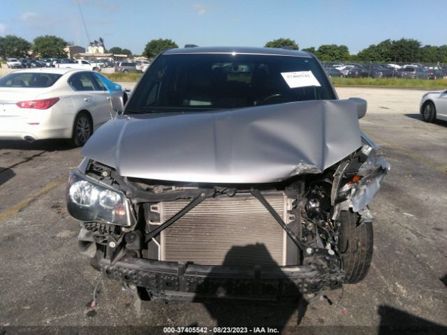 2C4RDGEG3JR202283 Dodge Grand Caravan Gt