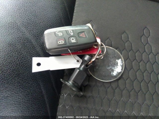 SALCP2RXXJH742809 Land Rover Discovery Sport Se
