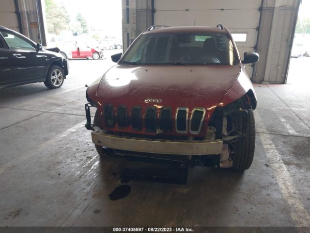 1C4PJLAB9HW572061 Jeep Cherokee Sport