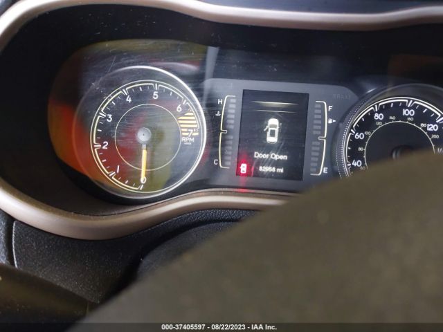 1C4PJLAB9HW572061 Jeep Cherokee Sport