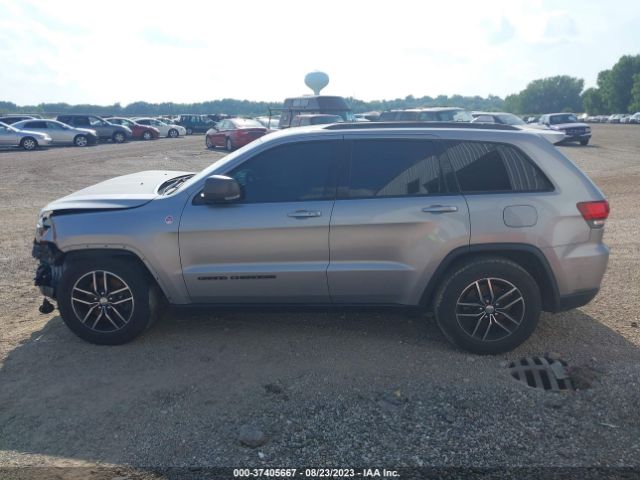 1C4RJFLT0JC332307 Jeep Grand Cherokee Trailhawk