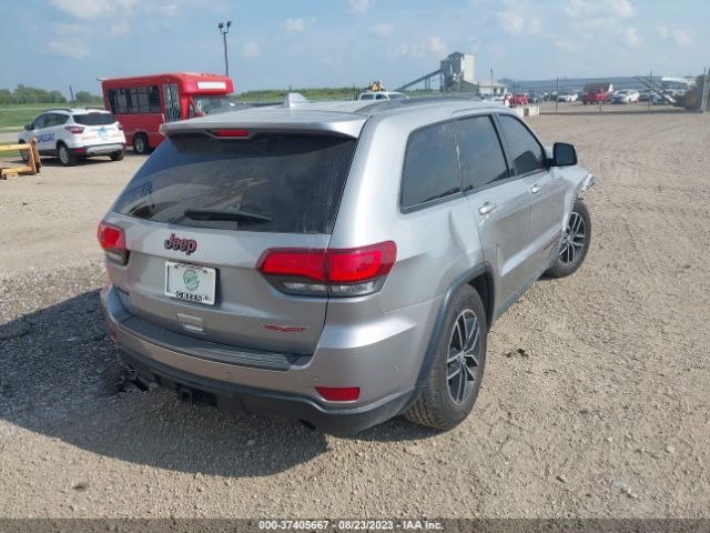 1C4RJFLT0JC332307 Jeep Grand Cherokee Trailhawk