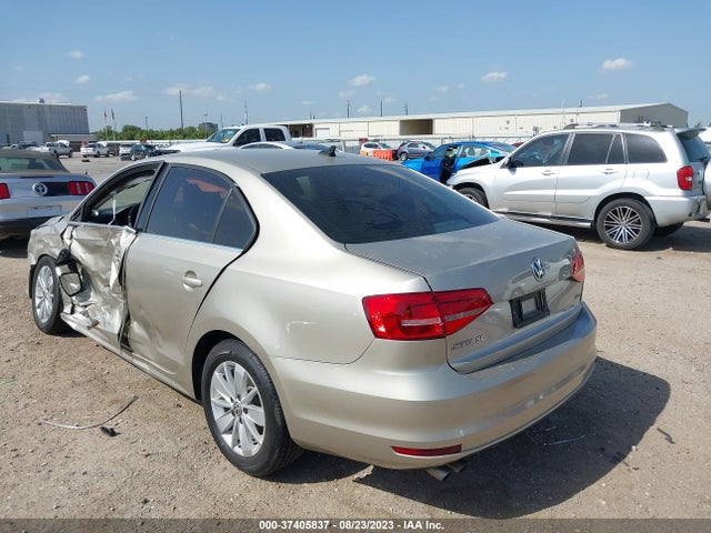 3VWD07AJ5FM325599 Volkswagen Jetta Sedan 1.8t Se W/connectivity