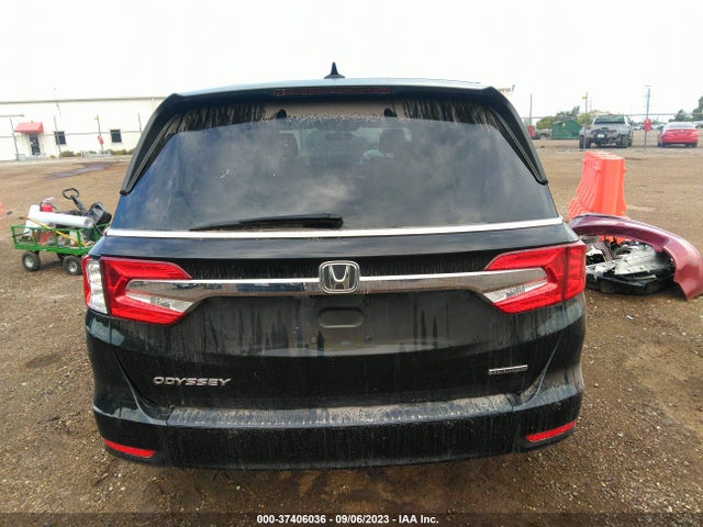 Honda Odyssey Touring 2018 5FNRL6H8XJB032128 Image 15