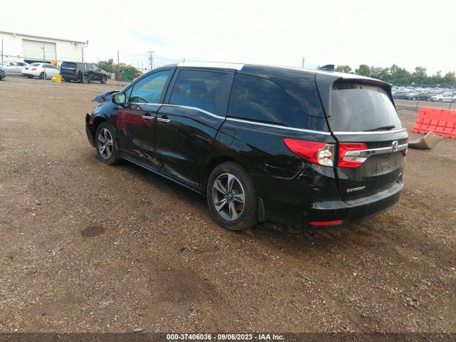 Honda Odyssey Touring 2018 5FNRL6H8XJB032128 Image 3