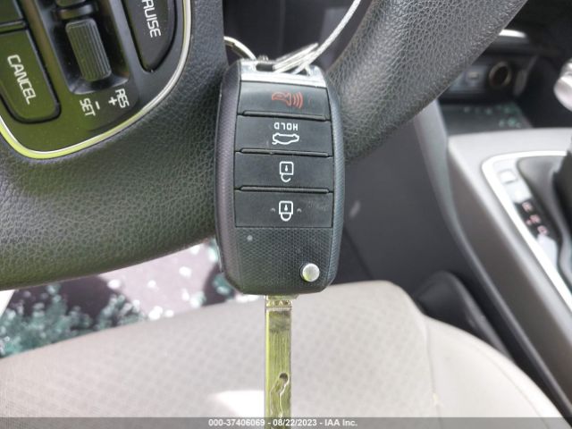 KNAGT4L33G5090922 KIA Optima Lx