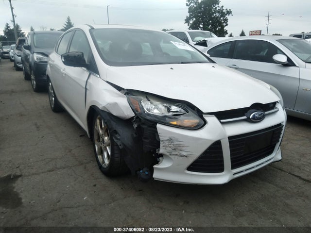 2014 FORD FOCUS TITANIUM VIN: 1FADP3N28EL299127