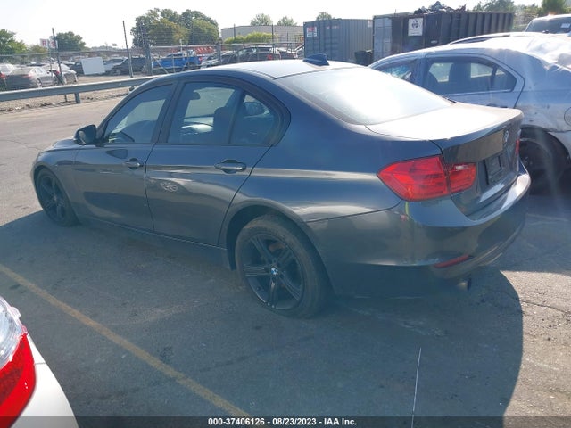 BMW 320i 2014 WBA3B1C54EP680436 Image 3