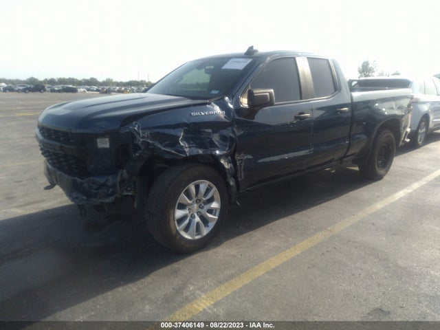 Chevrolet Silverado 1500 Custom 2019 1GCRWBEH0KZ380732 Image 2