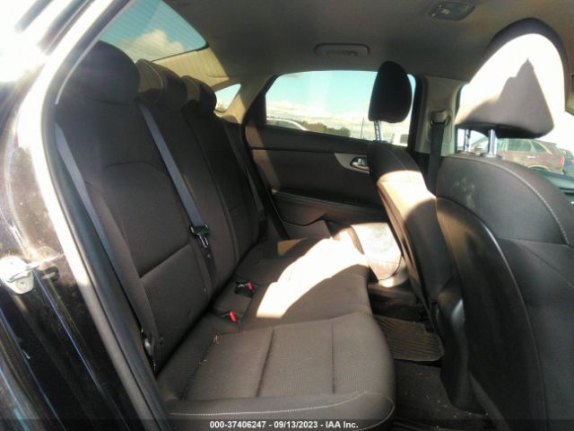 3KPF24AD4ME393088 KIA Forte Lxs