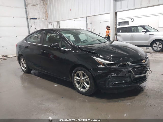 2018 1G1BE5SM1J7110287 main image