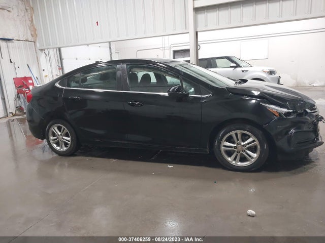 Chevrolet CRUZE LT 2018 1G1BE5SM1J7110287 Image 13