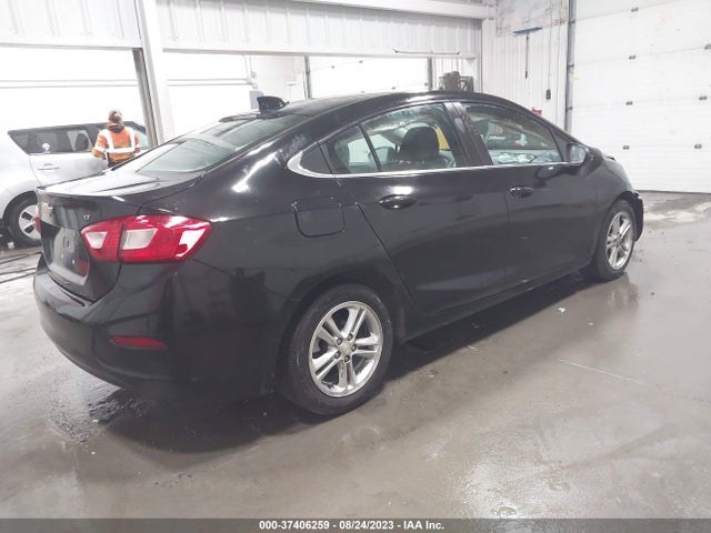 Chevrolet CRUZE LT 2018 1G1BE5SM1J7110287 Image 4