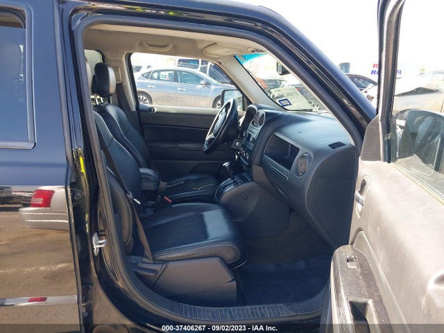 1C4NJPBA7GD797559 Jeep Patriot Sport Se