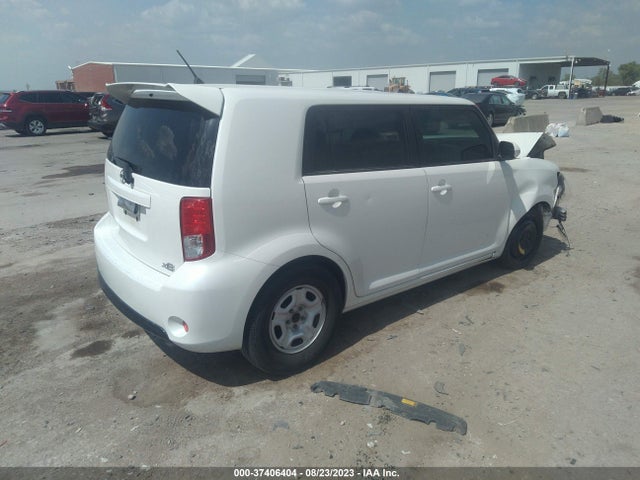 JTLZE4FE0EJ063320 Scion XB