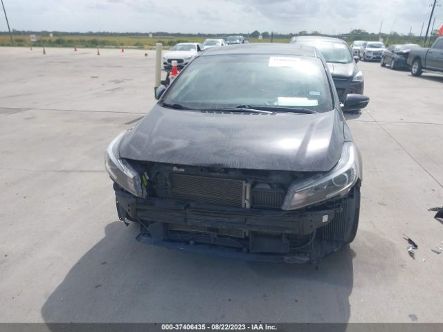 3KPFN5A32JE180222 KIA Forte5 Sx