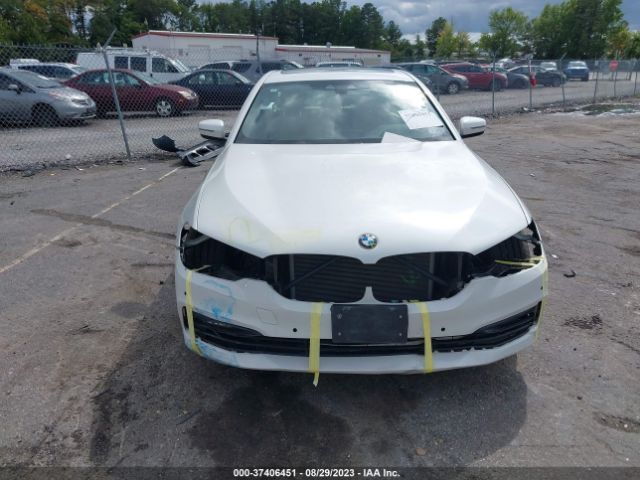 WBAJE7C56JWC56051 BMW 5 Series 540i Xdrive