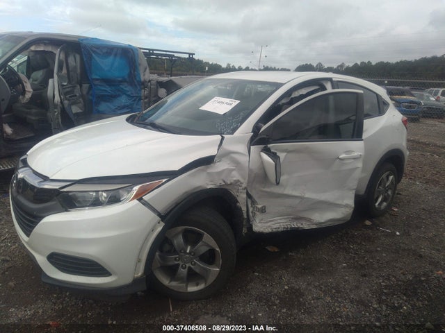 Honda HR-V LX 2019 3CZRU5H34KM703599 Image 2